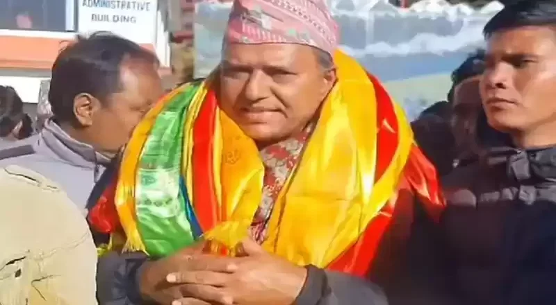 पहिलो संसदीय यात्रामा प्रवेश गर्दै गङ्गा कार्की